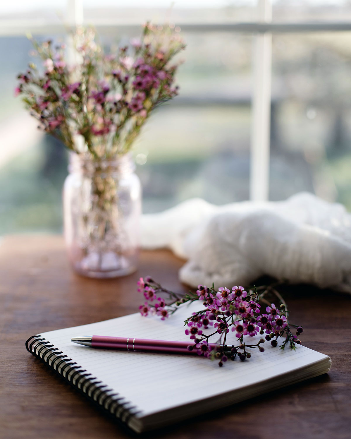 Journaling to Stop Feeling Overwhelmed